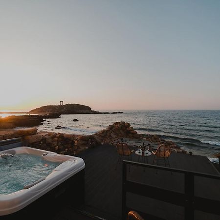 Portara Seaside Luxury Suites Naxos City Экстерьер фото