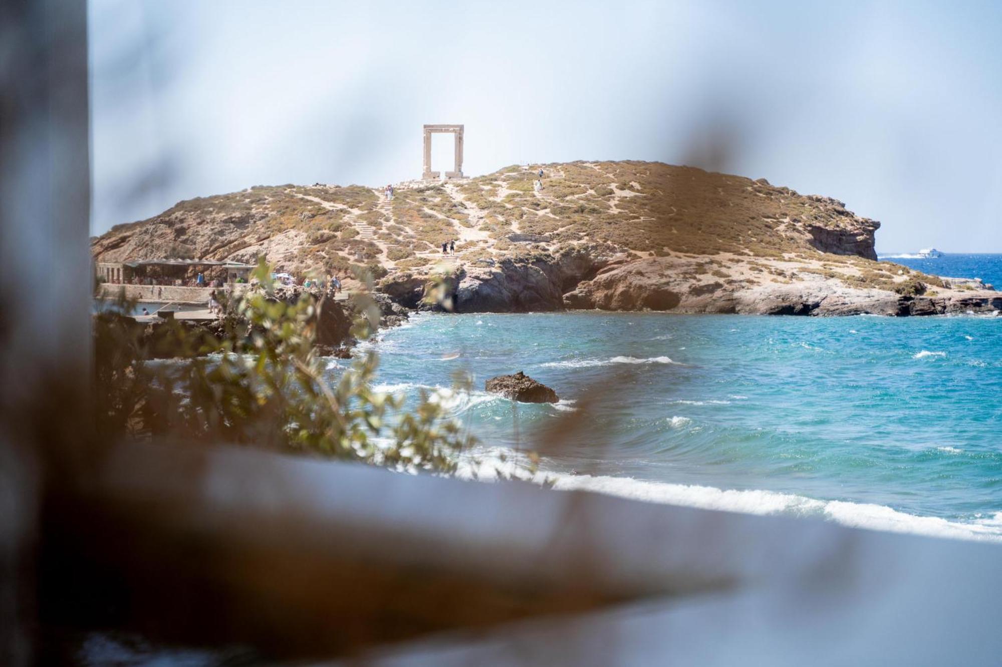 Portara Seaside Luxury Suites Naxos City Экстерьер фото
